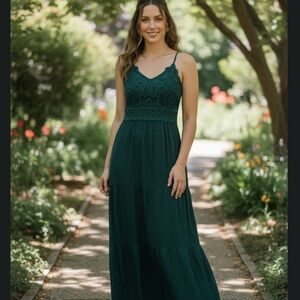 Chic Forest Green Lace Maxi Dress